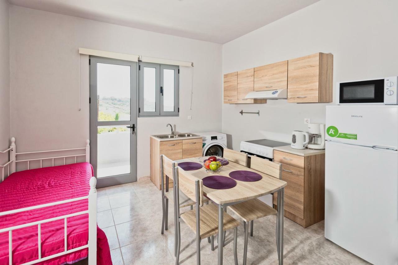 Paulsia Apartments Psinthos Luaran gambar