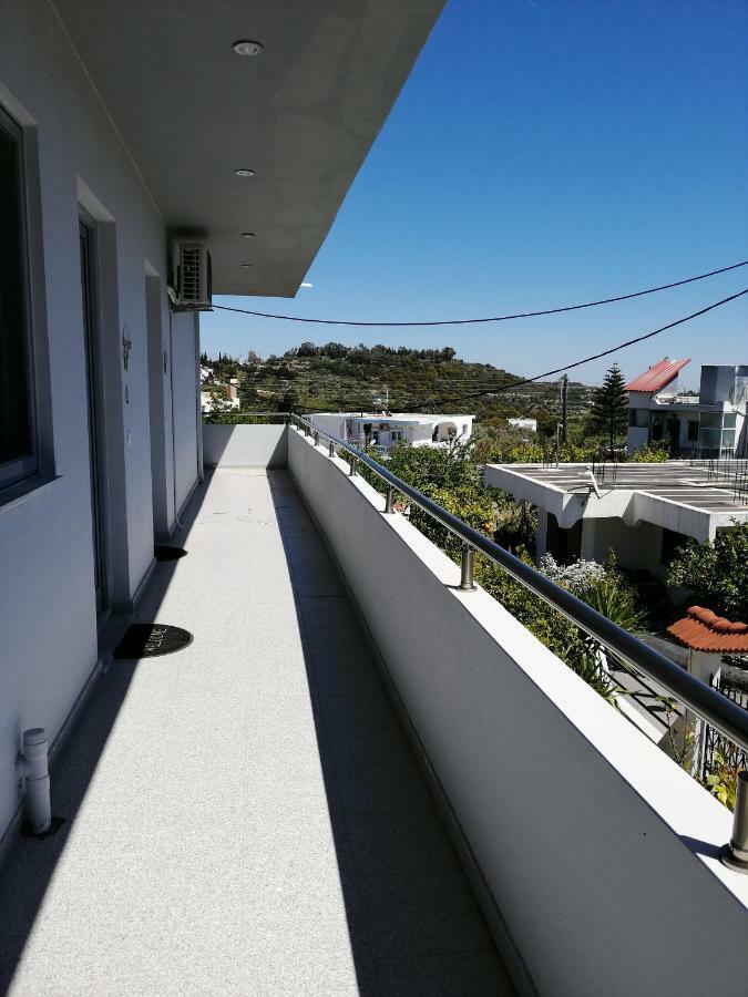Paulsia Apartments Psinthos Luaran gambar