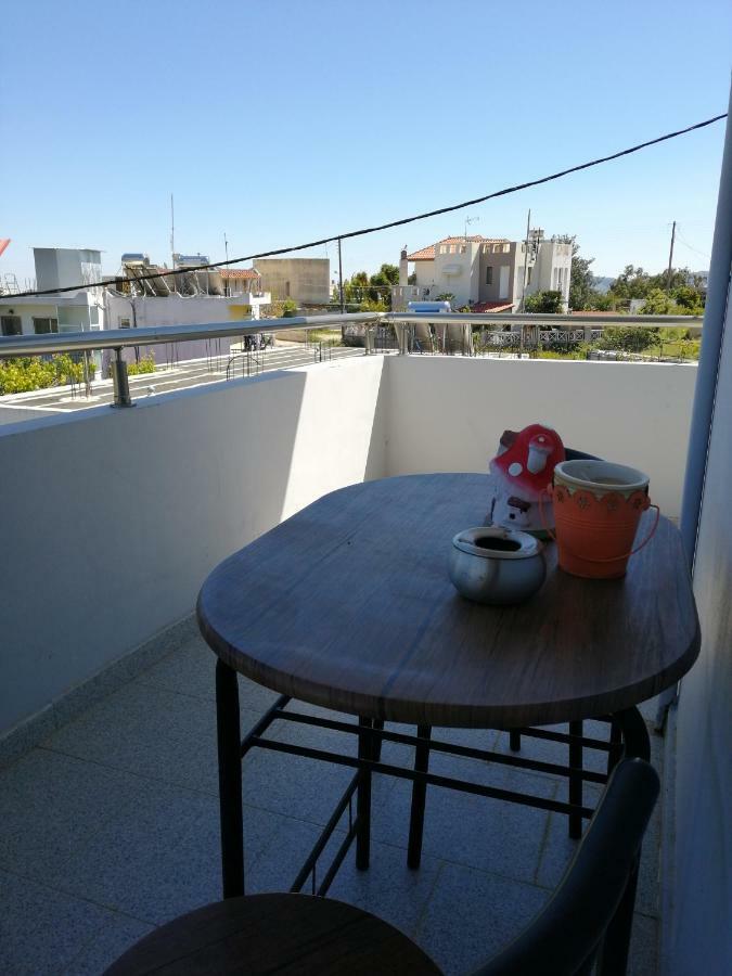 Paulsia Apartments Psinthos Luaran gambar